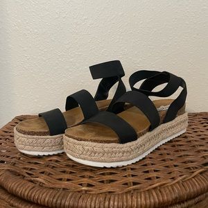 Steve Madden Kimmie Black Platform Sandals